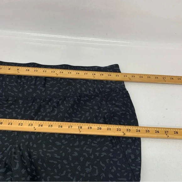 Livi Lane Bryant Pants Activewear 26/28 Pull On Crop Cut Out Stretch Pockets - Picture 10 of 11